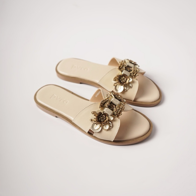 PVRA Sandal Wanita Cerra Ivory 40 NEW RARE
