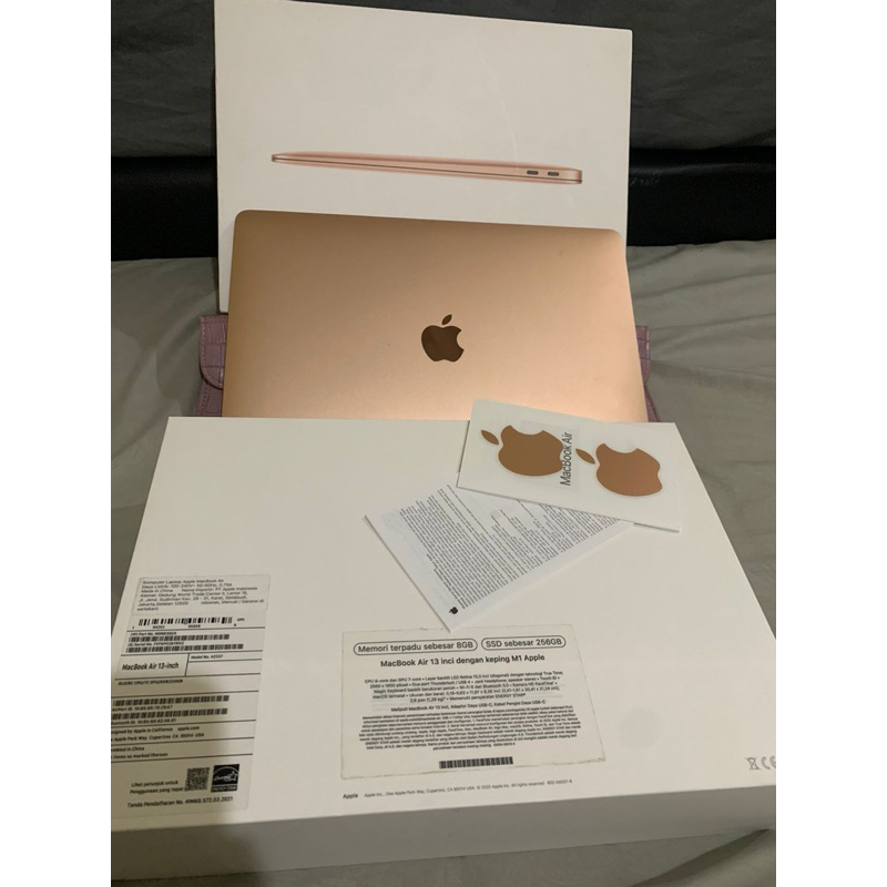 MACBOOK AIR M1 13” 8GB RAM 256GB SSD