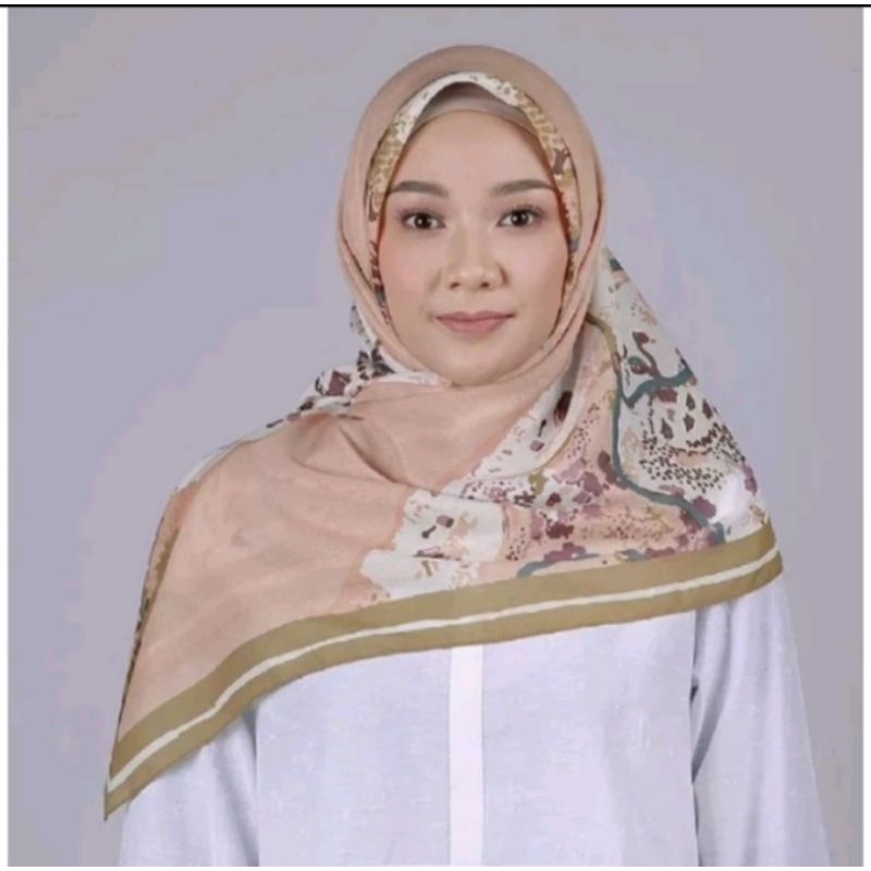 zoya ivanka scraft/segiempat/ori