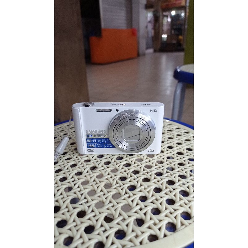 Kamera Digital Samsung ST200F Wifi