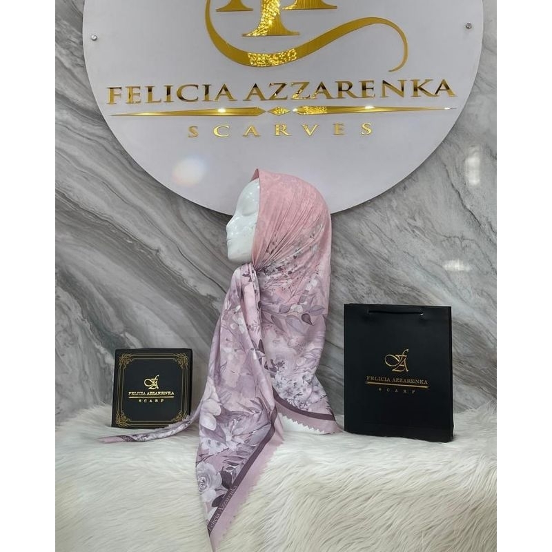 FELICIA AZZARENKA HIJAB SCRAF FREE PAPERBAG