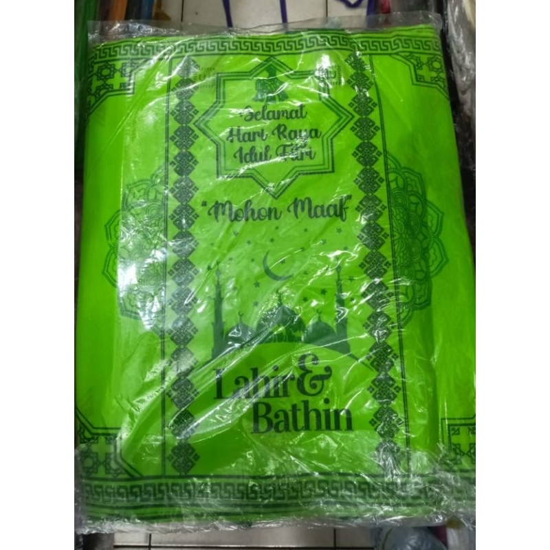 

goodybag lebaran ukuran 38 x 45 cm