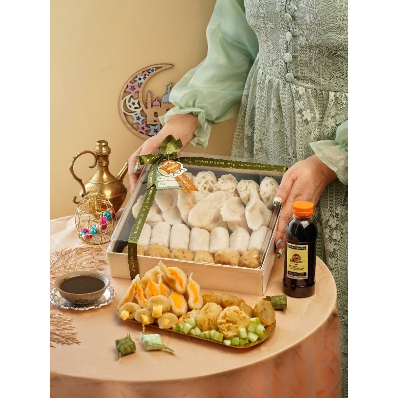 

Hamper Lebaran Idul Fitri - Hamper Mica