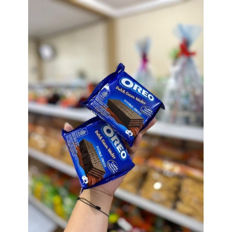 Oreo Dutch Cocoa Wafer Crispy & Creamy Double Choco 58.5gr x 3pcs