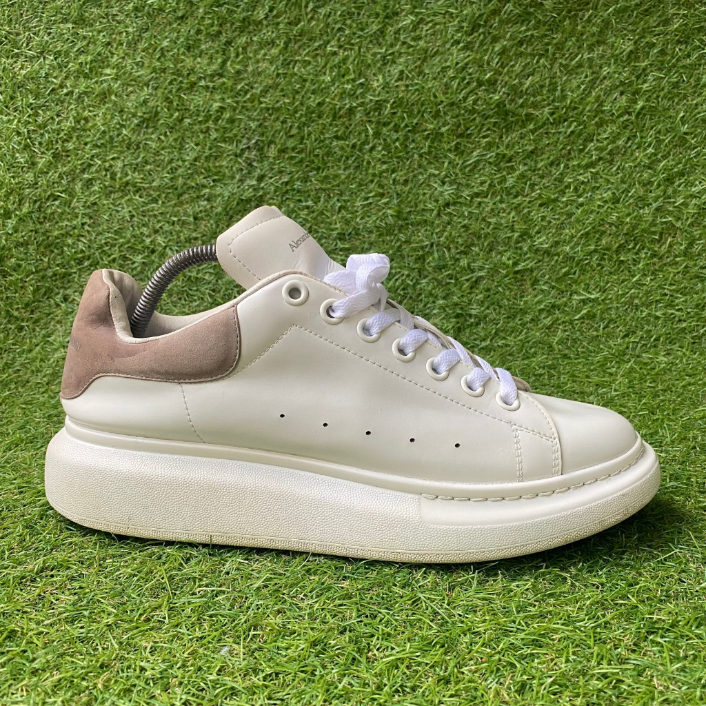 Alexander McQueen Oversized Sneakers Brown breakers Bekas