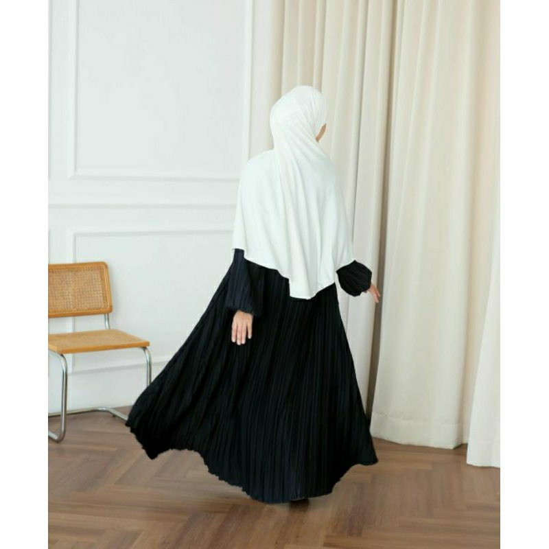 PL (preloved) FLEUR DRESS by Aqsa modest wear
