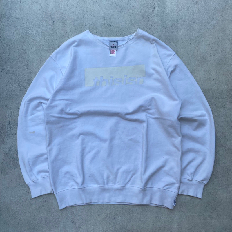 CREWNECK THIS IS NEVER THAT (L)