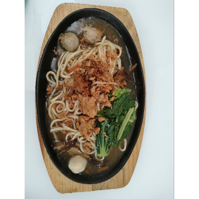 

Mie Hotplate Vegetarian