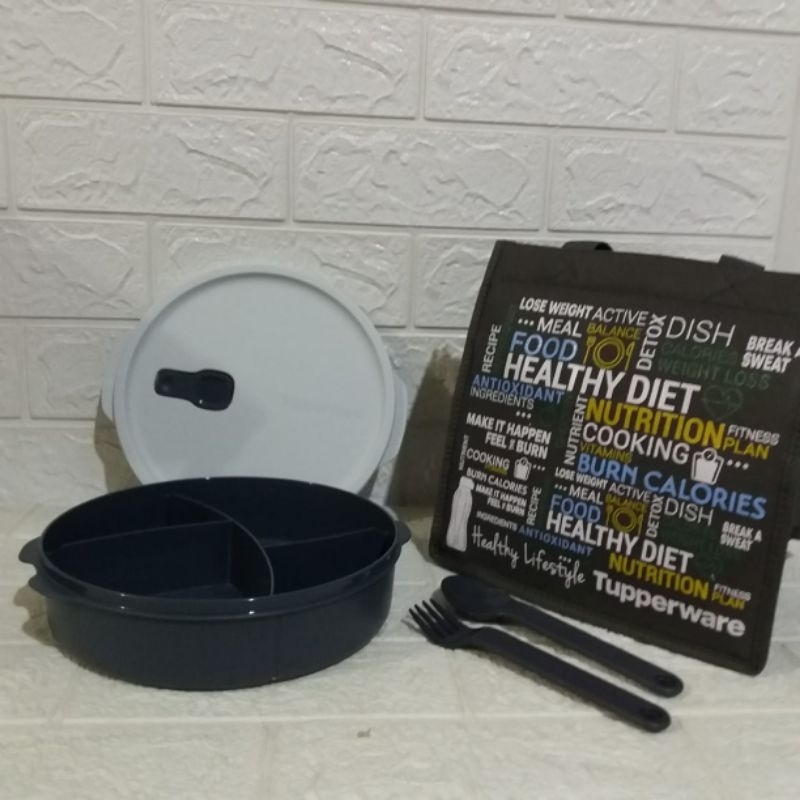 Fit To Go Tupperware Lunch Set