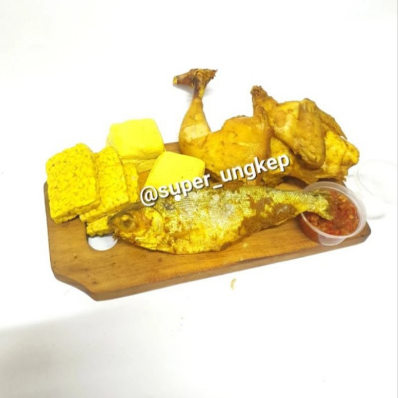 

Ayam Ungkep Bumbu Kuning Ayam Goreng Siap Saji