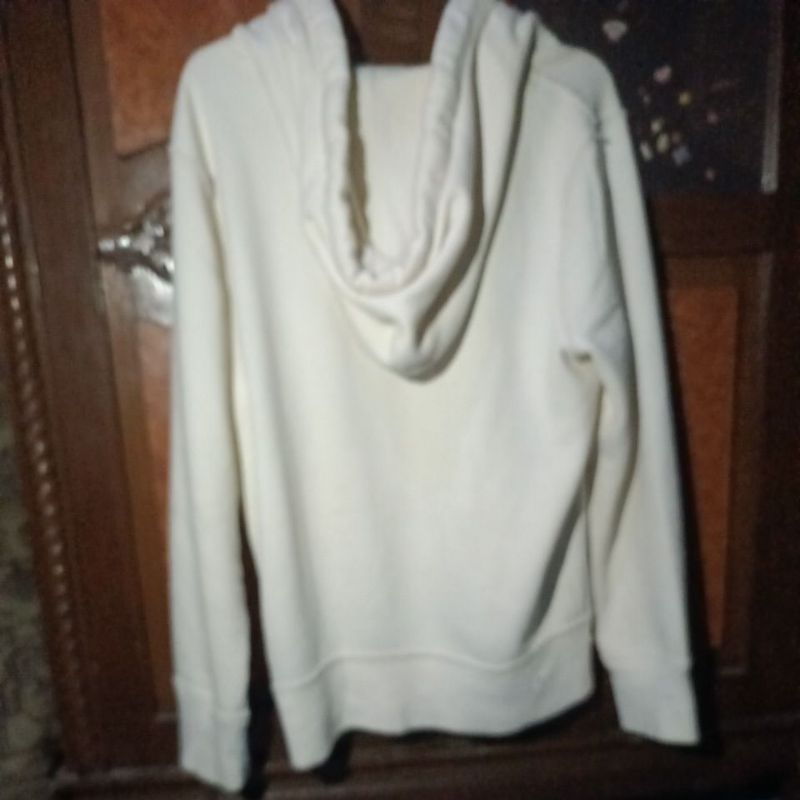 JAKET HOLLISTER PUTIH