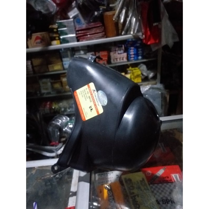 tutup blok vespa super.sprint.px.excel