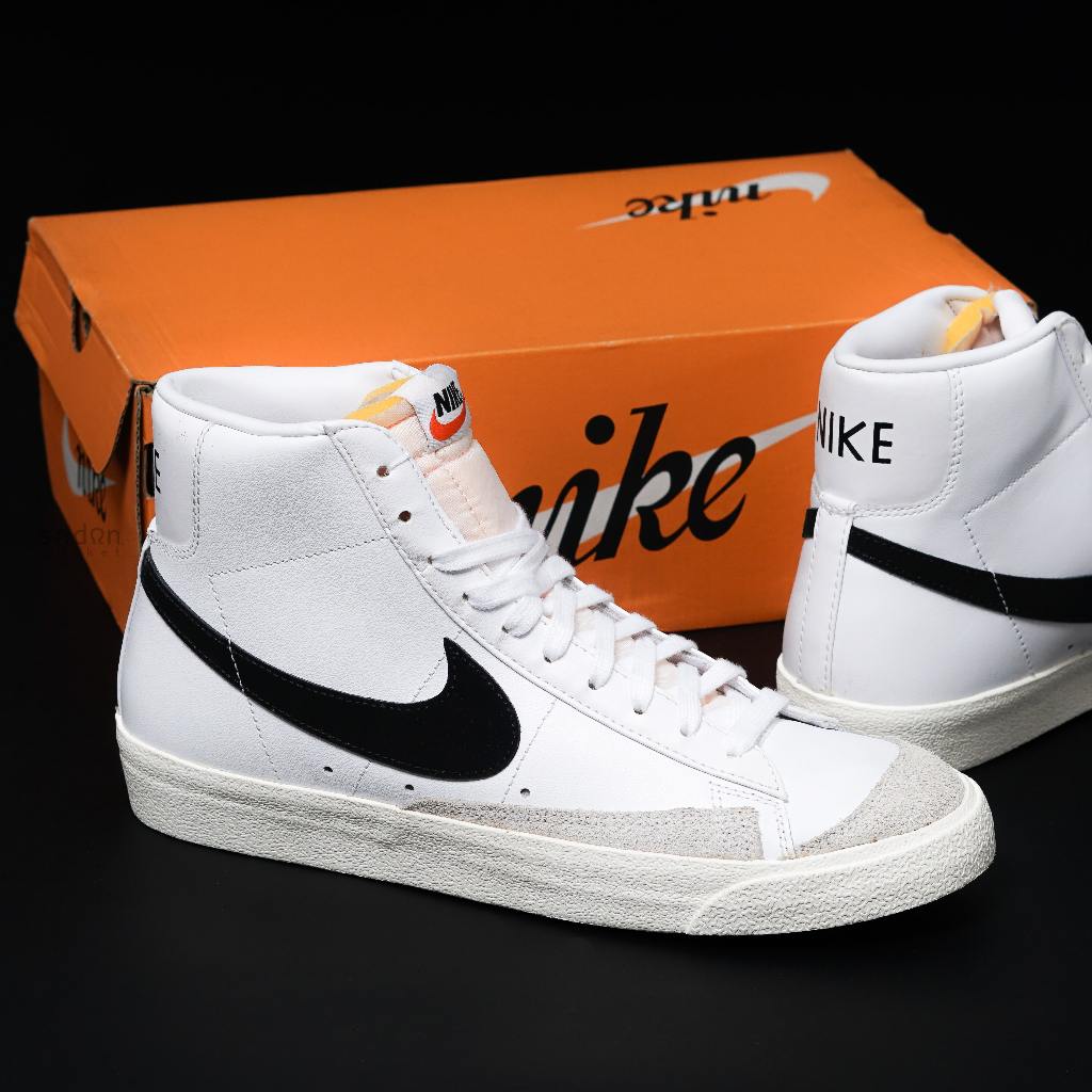 NIKE Blazer Mid 77 Vintage White Black Original