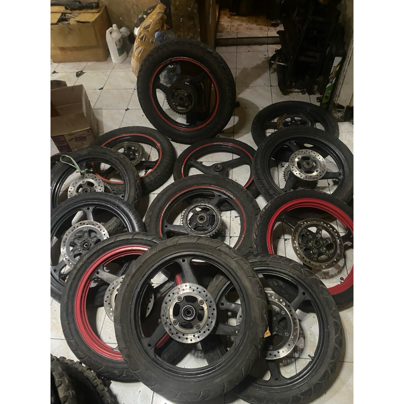 velg set tiger revo lengkap ban piringan original