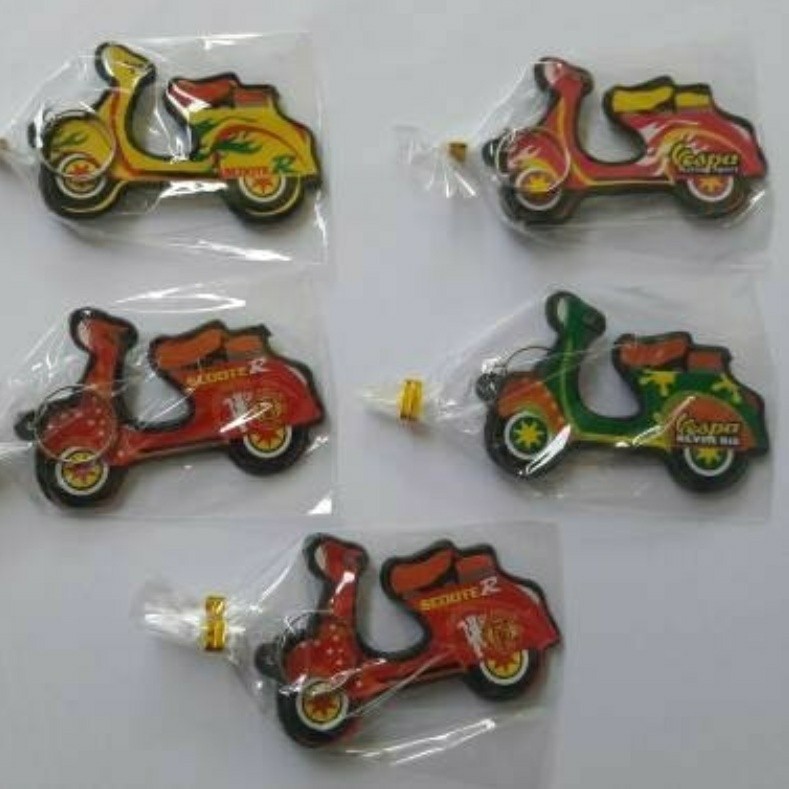 Souvenir Gantungan Kunci Vespa JADUL