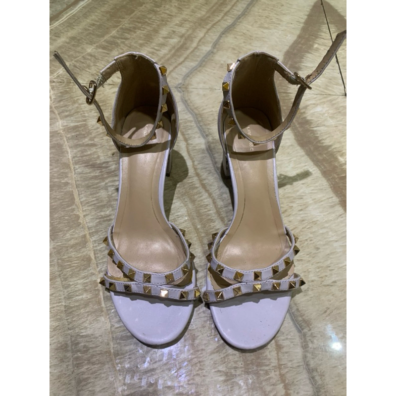 sepatu heels urban n co