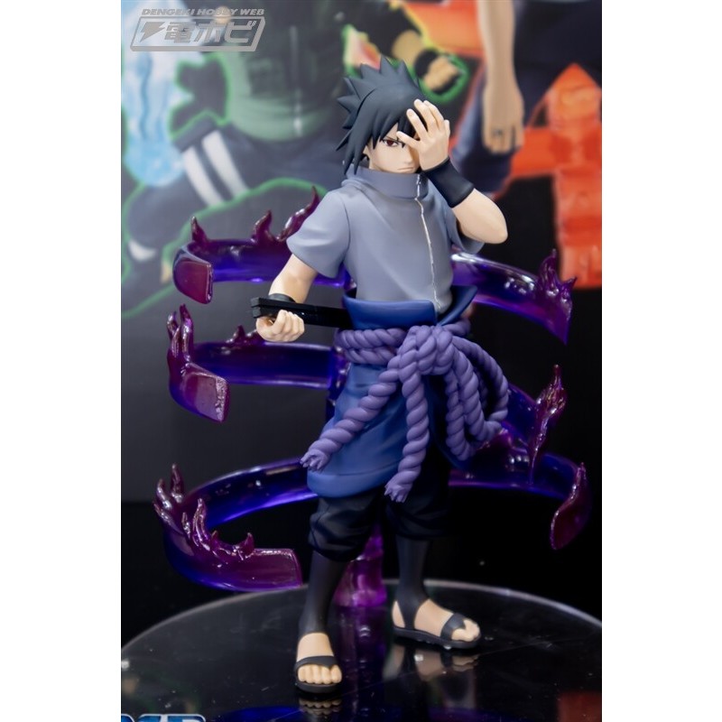 Action figure naruto effectreme sasuke susanoo