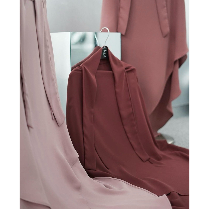 FK LONG TRIANGLE ALJENNA