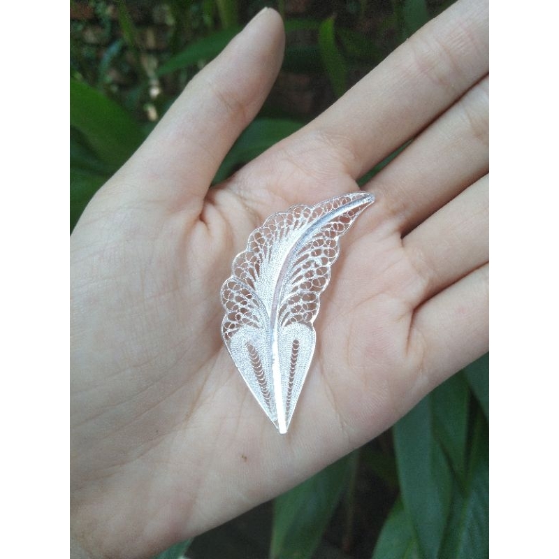 Bros Daun Filigree Perak 925