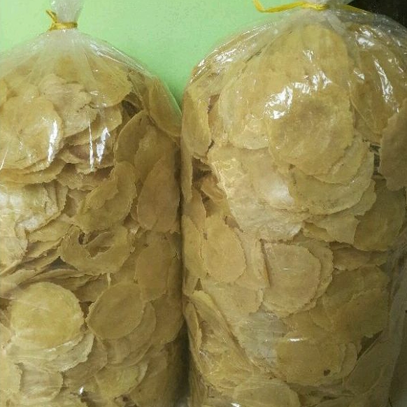 

Emping Mentah/Emping Melinjo Lebar/Emping Melinjo Mentah Fresh 1 Kg