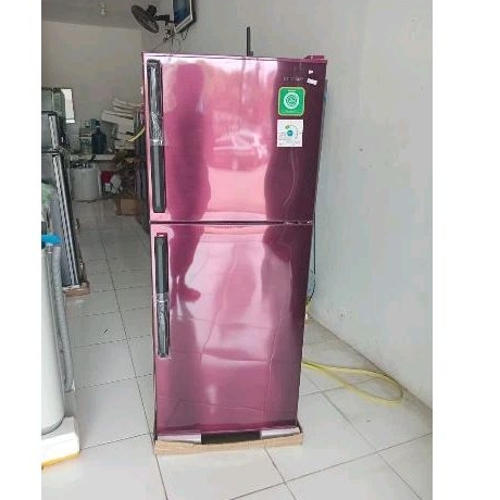 kulkas 2 pintu sharp SJ-246GC