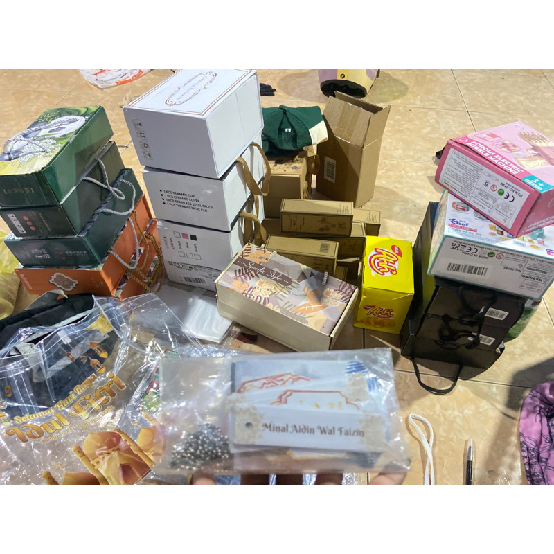 

Paket hampers