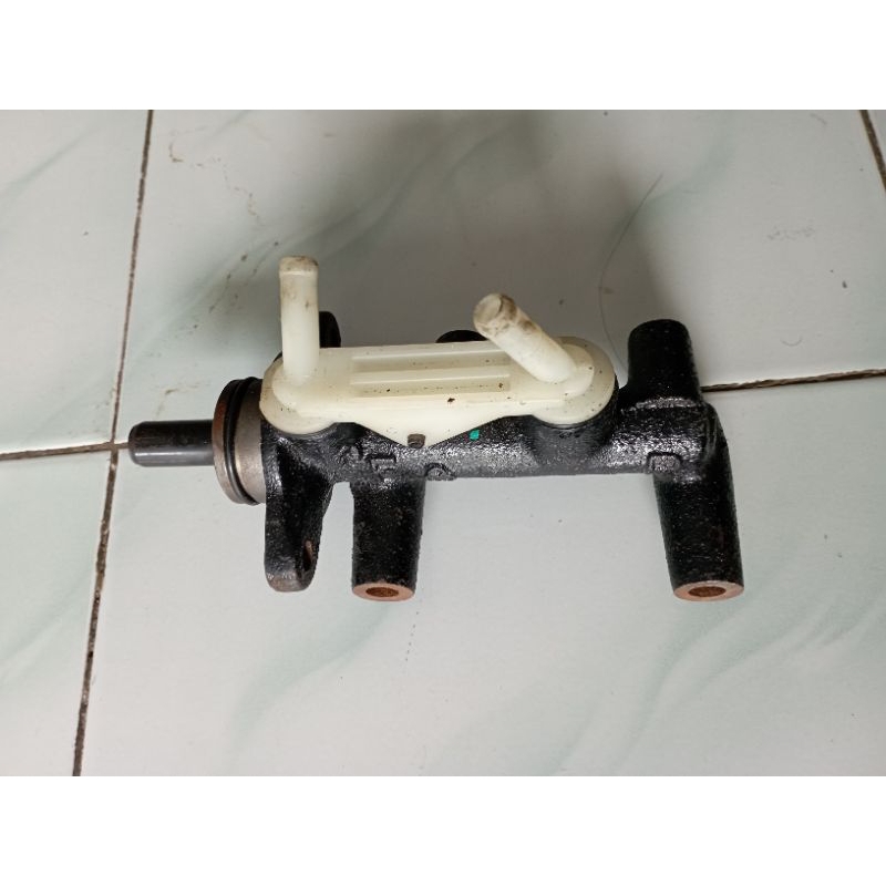 Sentral rem atas zebra