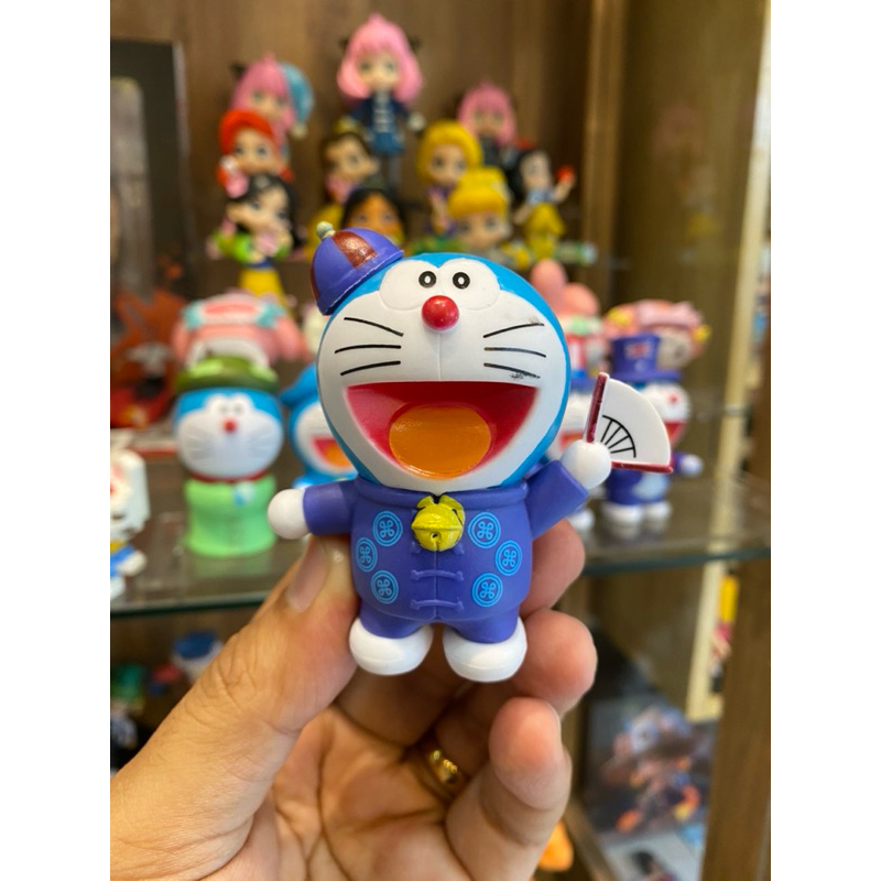 Action Figure Doraemon