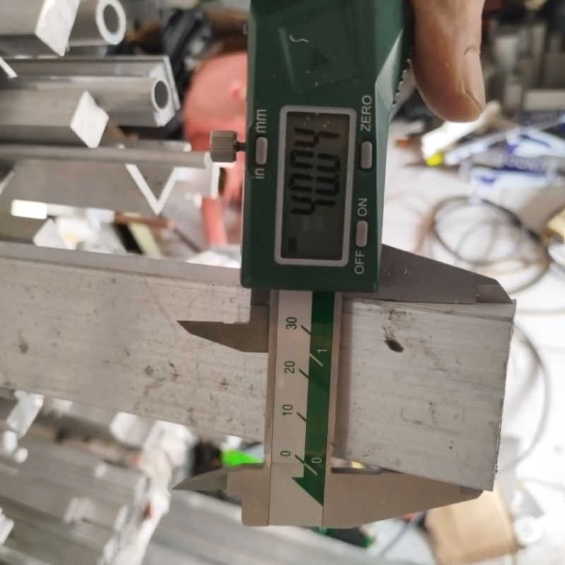 hollow aluminium 20 x 40 x t2 x 1meter