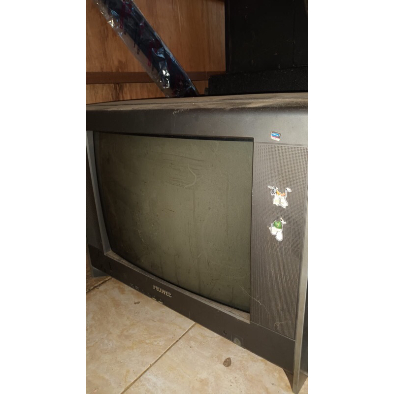 tv tabung fujitec 21 inch