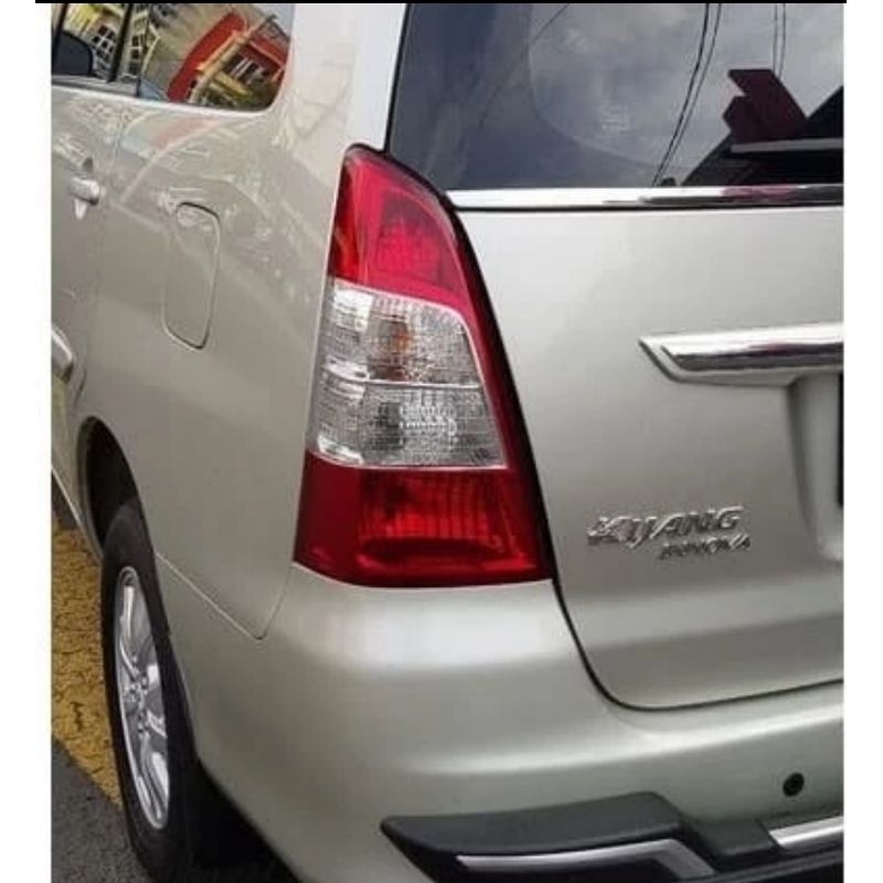 Lampu Stop kijang Innova 2012-2014 cocok untuk upgradean