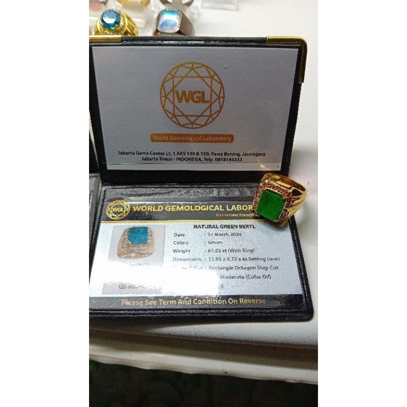 cincin batu akik jamrud