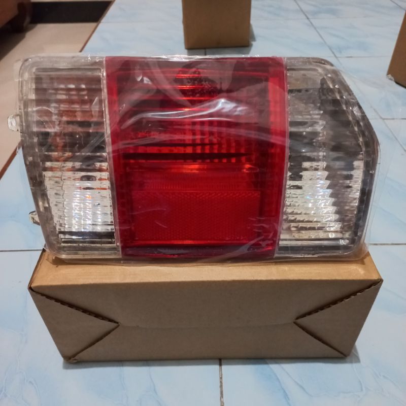 Stoplamp Lampu Belakang Model 3 Karimun Kotak