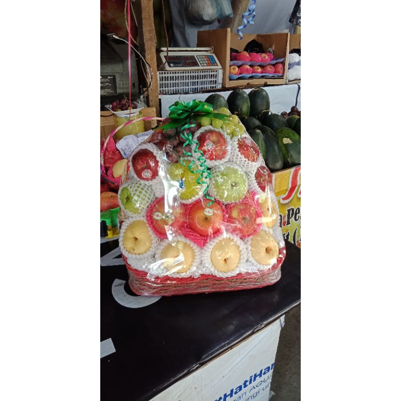 

PARCEL BUAH KUMPLIT PARSEL SEGAR HANTARAN LEBARAN BUAH BUAHAN