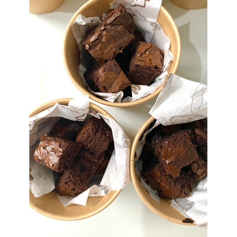 

Brownies Bites | Fudgy Brownies | Kugibites