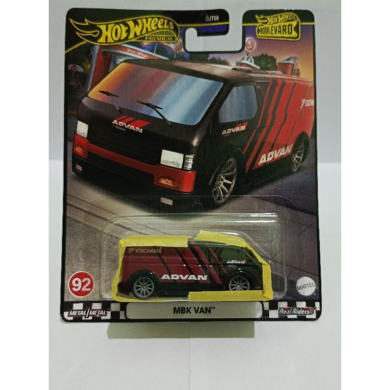 Hot wheels premium boulevard