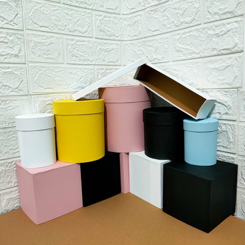 

Bloom Box Bulat/ Box Bunga Kotak Bunga /Flower Box Blooming Box Gift Box / Box Buket Bali