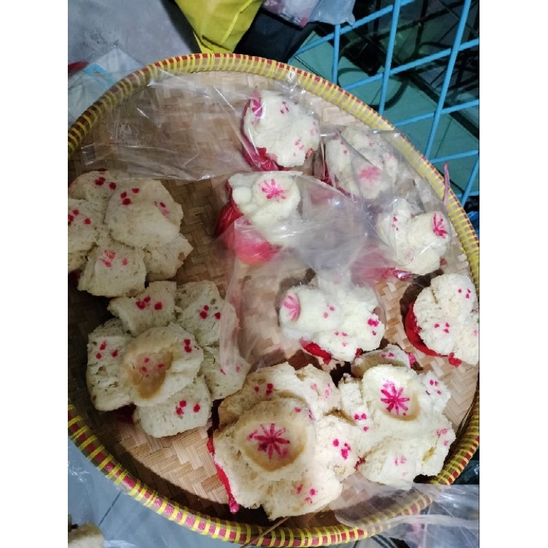 

Mike / Kue Kukus / Kue Buat Sembahyang No Vege De Best