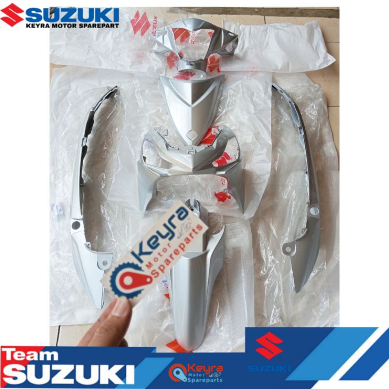 BODY SET SUZUKI ADDRESS SILVER ASLI ORIGINAL SUZUKI SGP