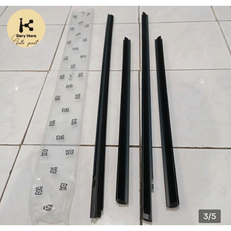 Pelipit Karet Kaca Luar Mobil Honda Jazz 2008-2013 Original