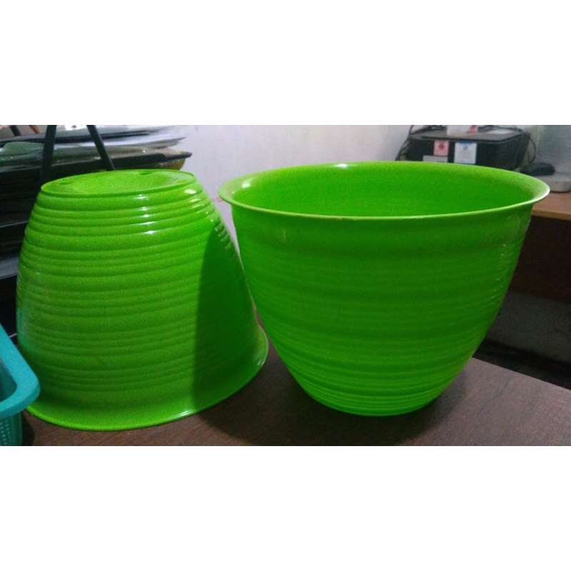 Pot tawon Hijau 30