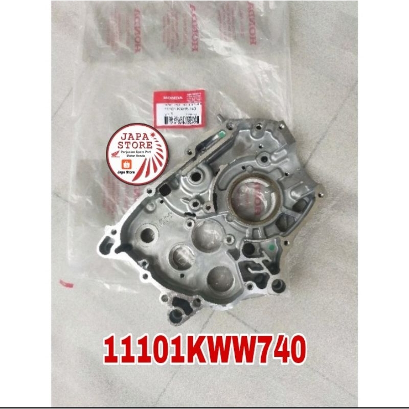 11101KWB600 11101KWW740 CRANKCASE COMP R KALTER KANAN R KRENGKES BAK OLI HONDA BLADE REVO ABSOLUTE R