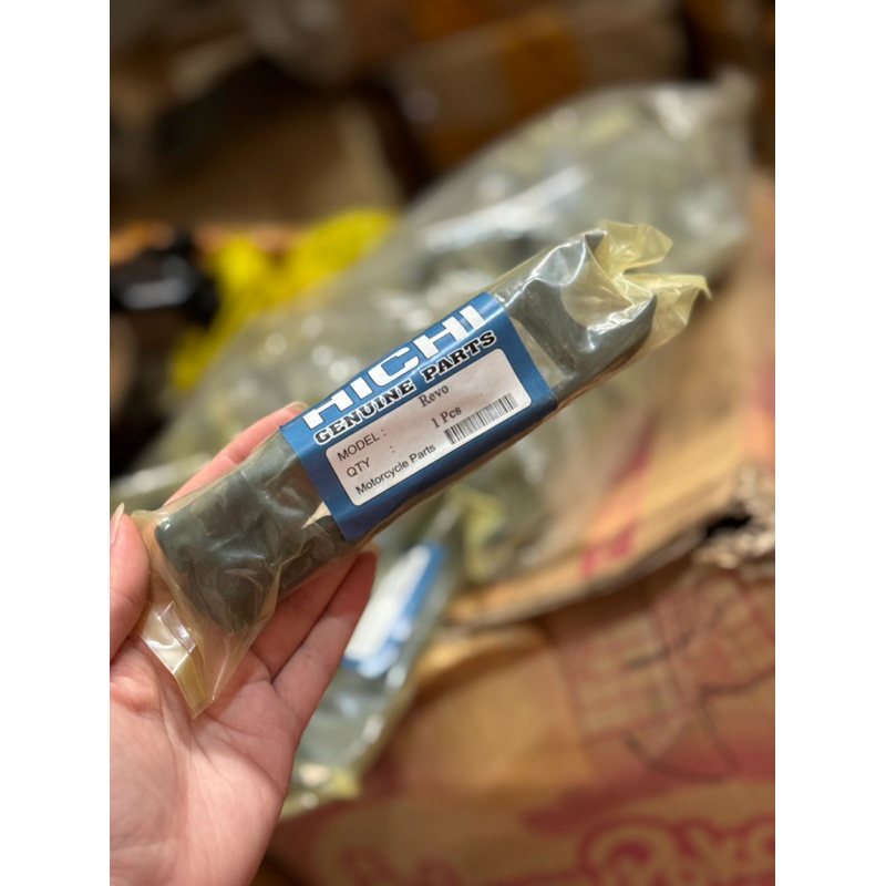 KARET TAHANAN RANTE RANTAI MOTOR REVO / BLADE BANTALAN PENAHAN SWING ARM RANTAI REVO FI BLADE