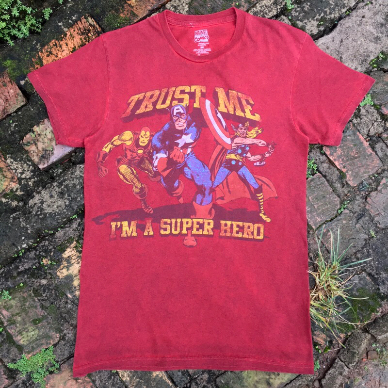 Kaos/Tshirt film MARVEL COMICS - Official Merchandise (Original)