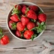 

topping stowberry atau silverquen