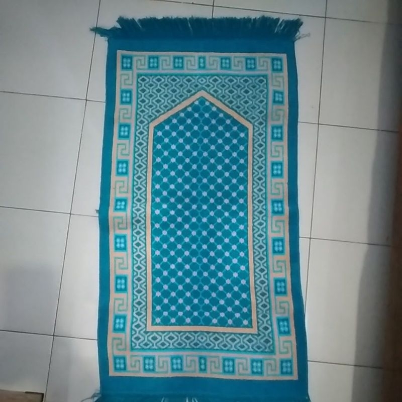 sajadah oleh oleh umroh dan haji