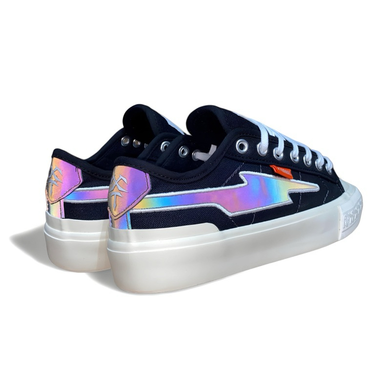 SEPATU XTERNAL STORM RAINBOW REFLEKTIF BLACK WHITE