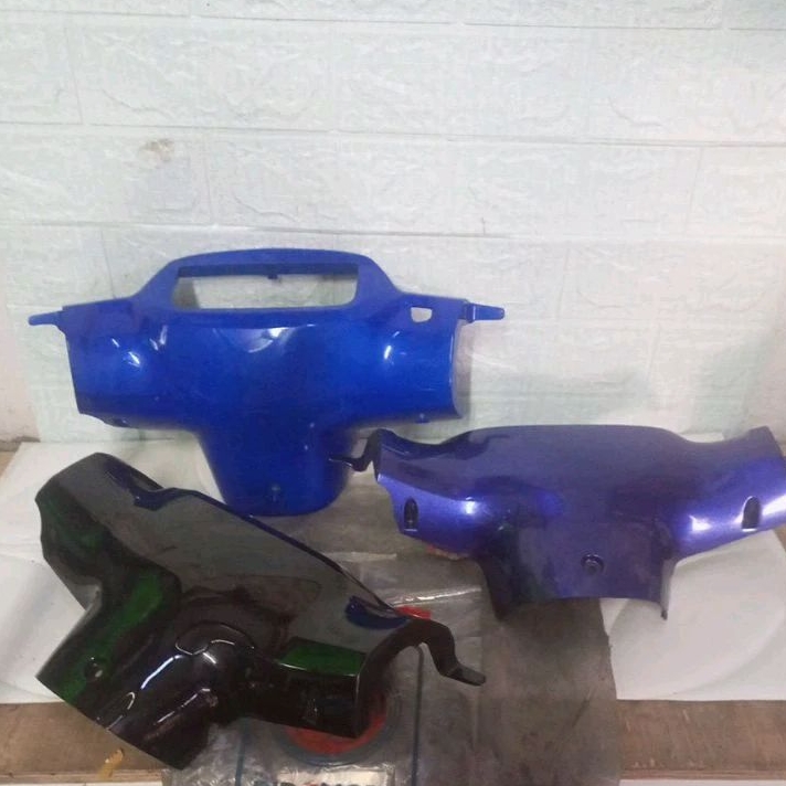 BATOK SATRIA 2T LUMBA ORIGINAL SGP COVER  / HITAM GLOSSY/ KENNY ROBERT/ BIRU 888 BARU