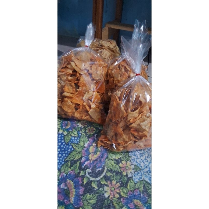 

KERIPIK BAWANG BALADO 1 KILO HOMEMADE