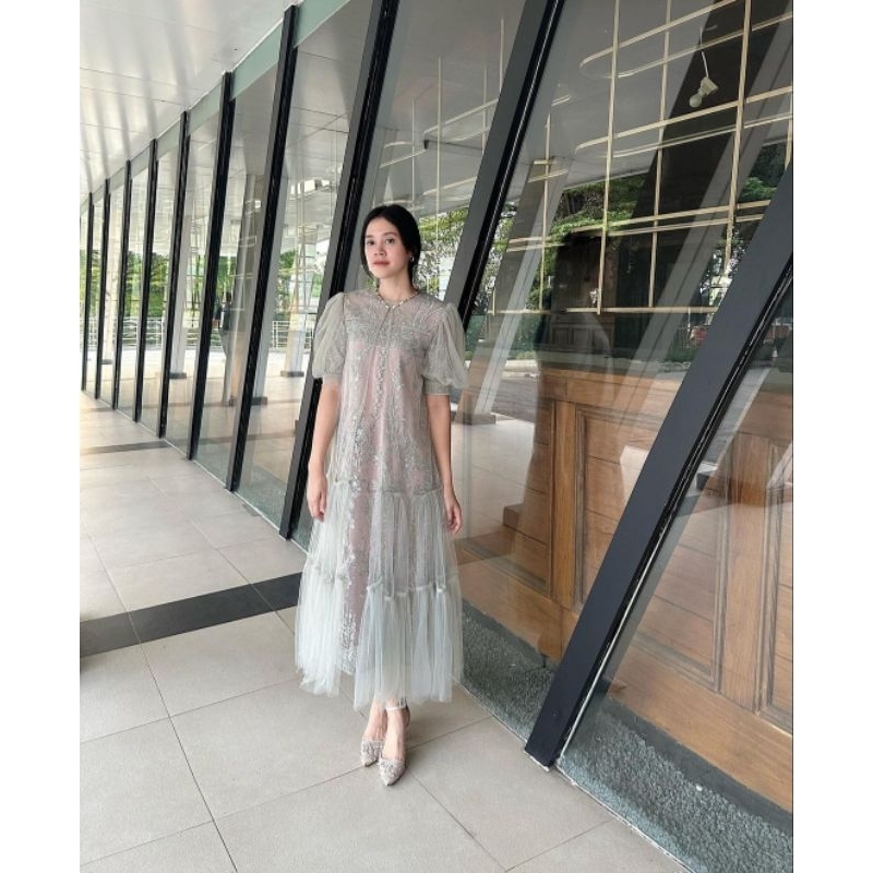 rent dress/ baju pesta /sewa dress oscar sage dress